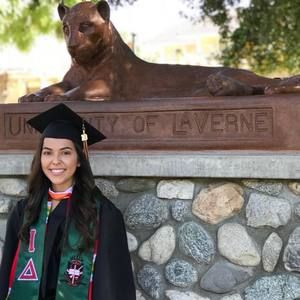 Meet your Posher, Daniela